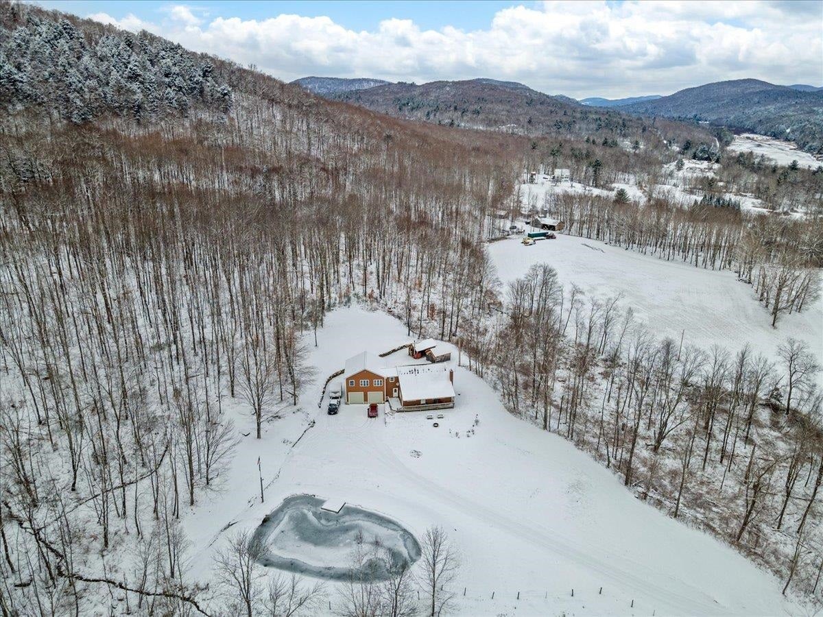 Underhill, Vermont, 05489, United States, ,3 BathroomsBathrooms,Residential,Pending,1702625