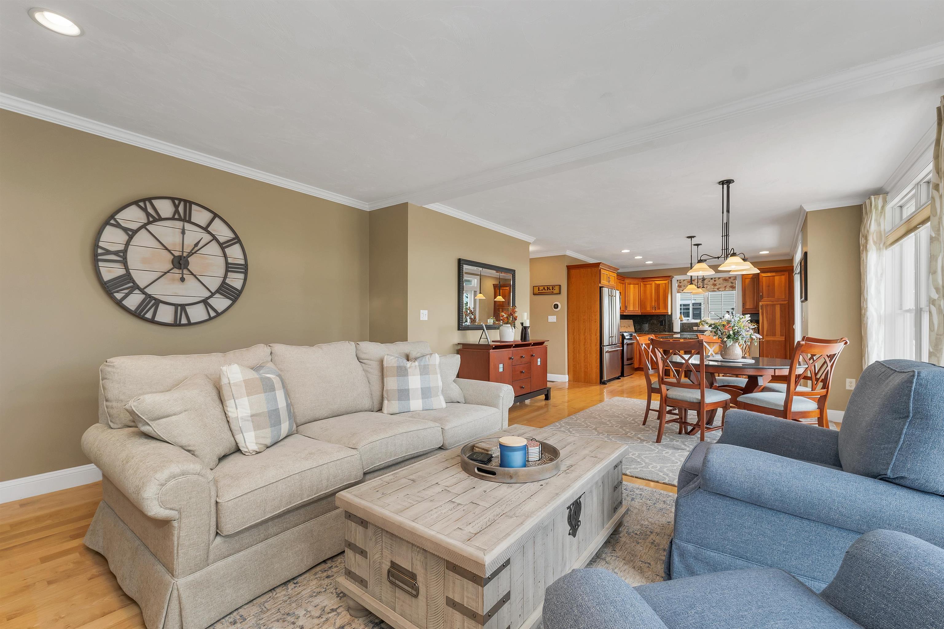 Laconia, New Hampshire, 03246, United States, 5 Bedrooms Bedrooms, ,4 BathroomsBathrooms,Residential,Active,1964500