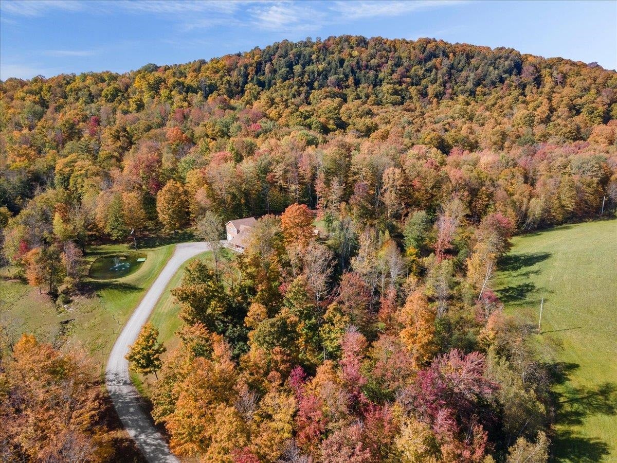 Underhill, Vermont, 05489, United States, ,3 BathroomsBathrooms,Residential,Pending,1702625