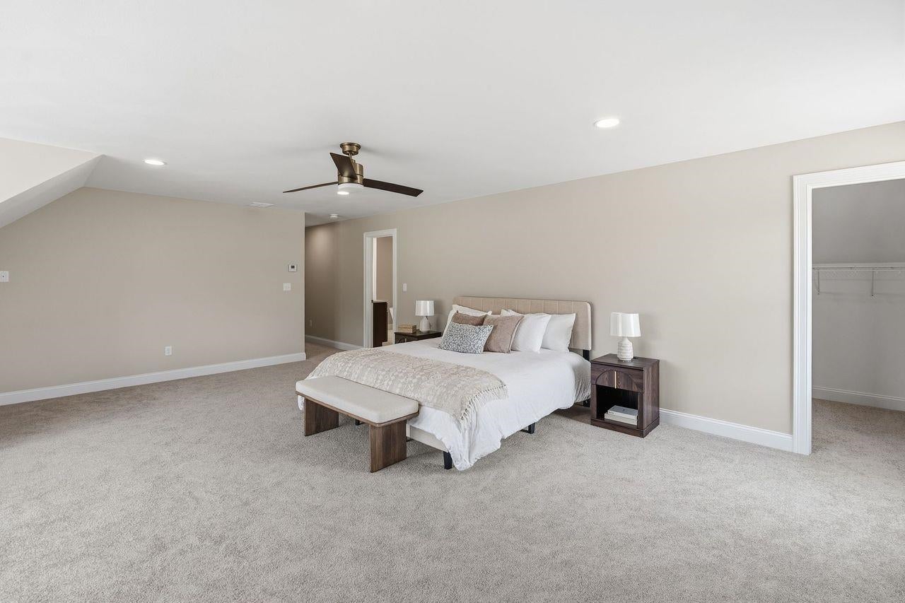 Derry, New Hampshire, 03038, United States, 4 Bedrooms Bedrooms, ,3 BathroomsBathrooms,Residential,Active,1992291