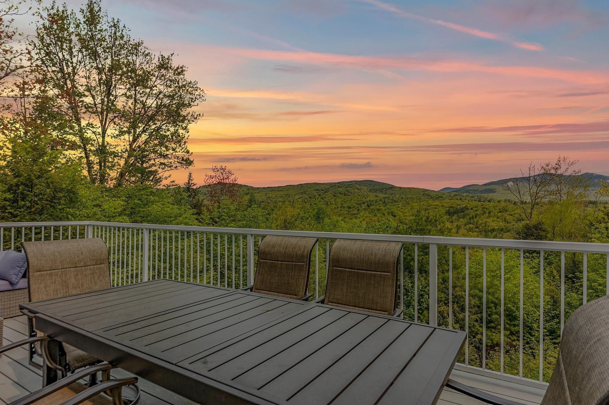 Thornton, New Hampshire, 03285, United States, 5 Bedrooms Bedrooms, ,6 BathroomsBathrooms,Residential,Active,1797970