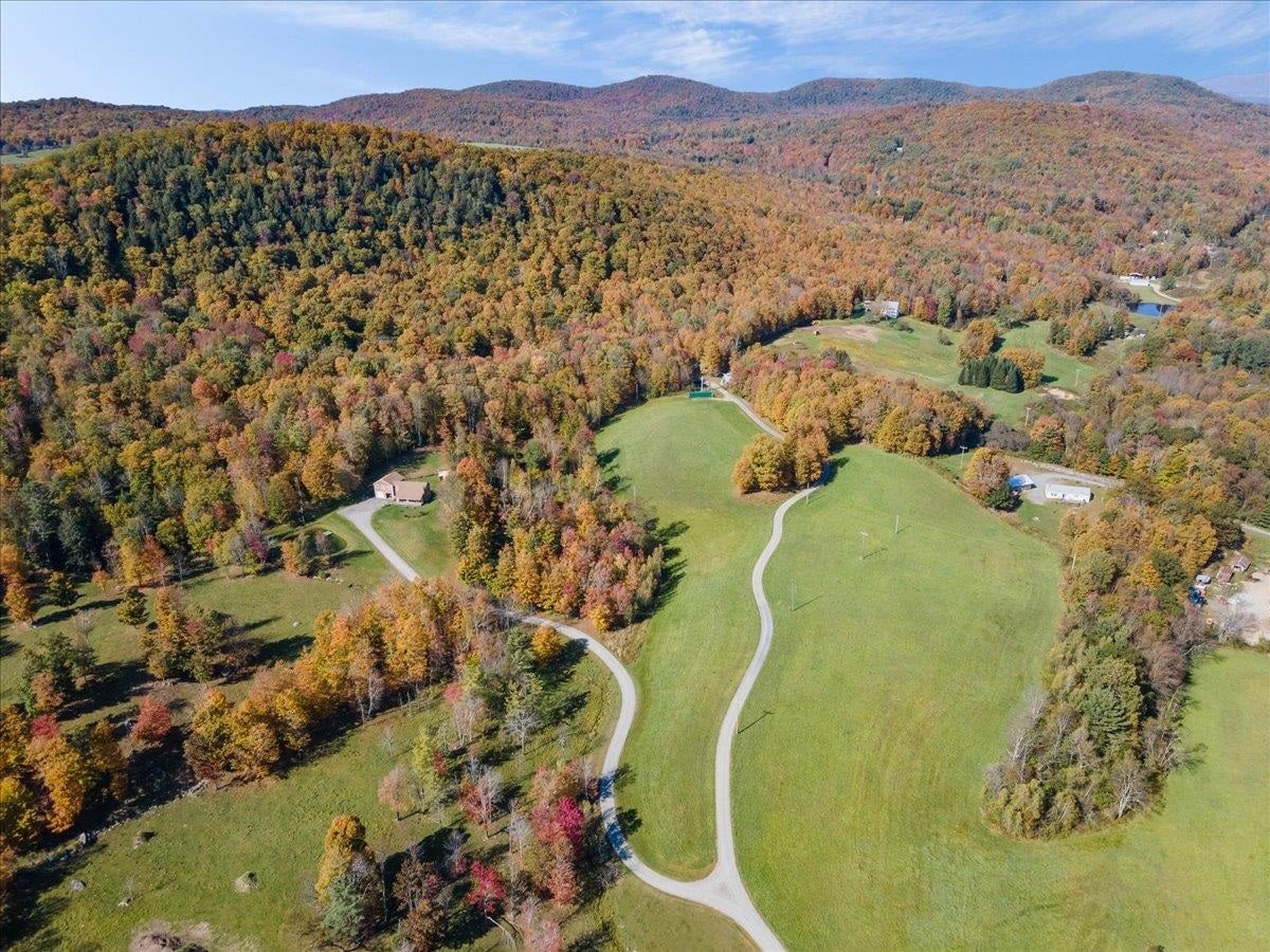 Underhill, Vermont, 05489, United States, ,3 BathroomsBathrooms,Residential,Pending,1702625
