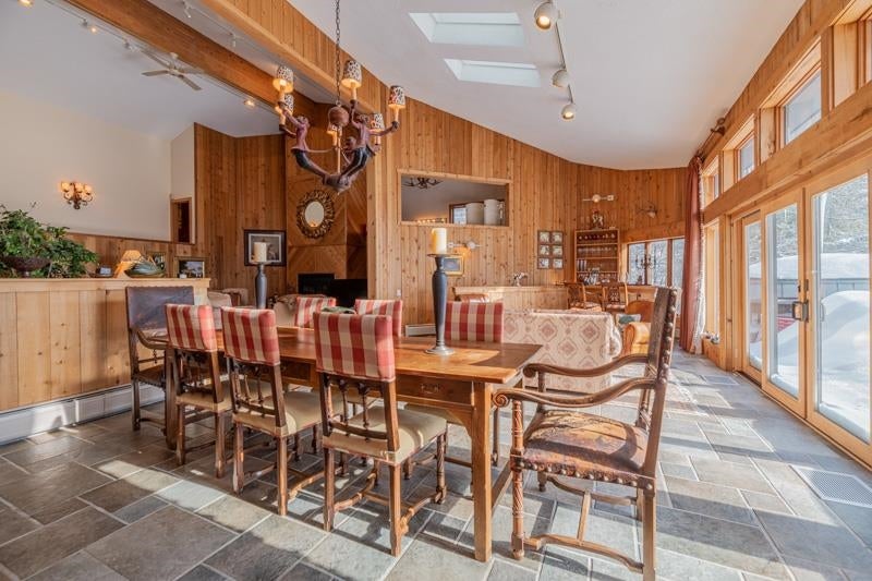 Peru, Vermont, 05152, United States, 5 Bedrooms Bedrooms, ,5 BathroomsBathrooms,Residential,Active,2014570