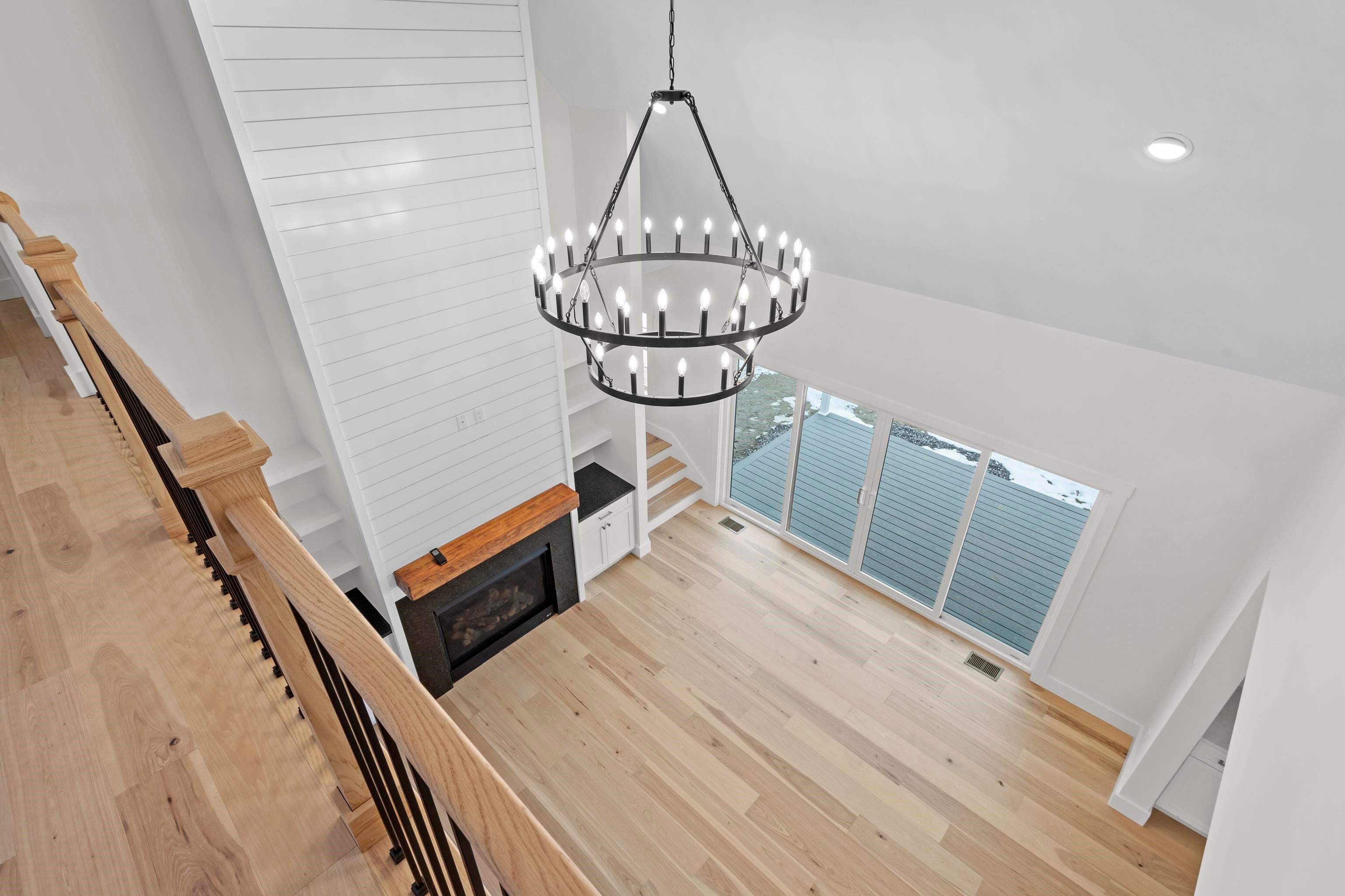New Boston, New Hampshire, 03070, United States, ,4 BathroomsBathrooms,Residential,Pending,1786809