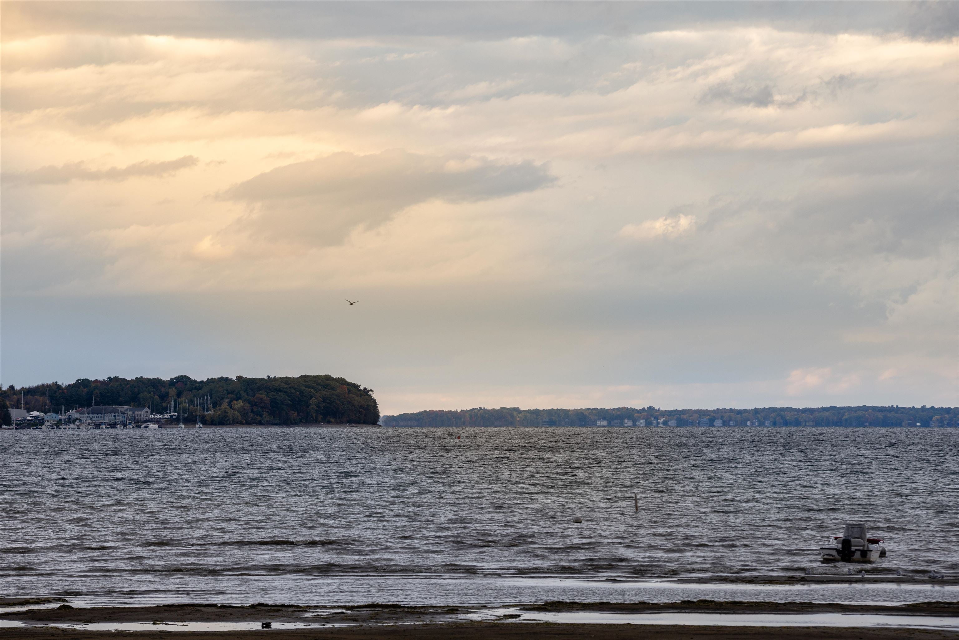 Shelburne, Vermont, 05482, United States, 3 Bedrooms Bedrooms, ,4 BathroomsBathrooms,Residential,Active,1962170