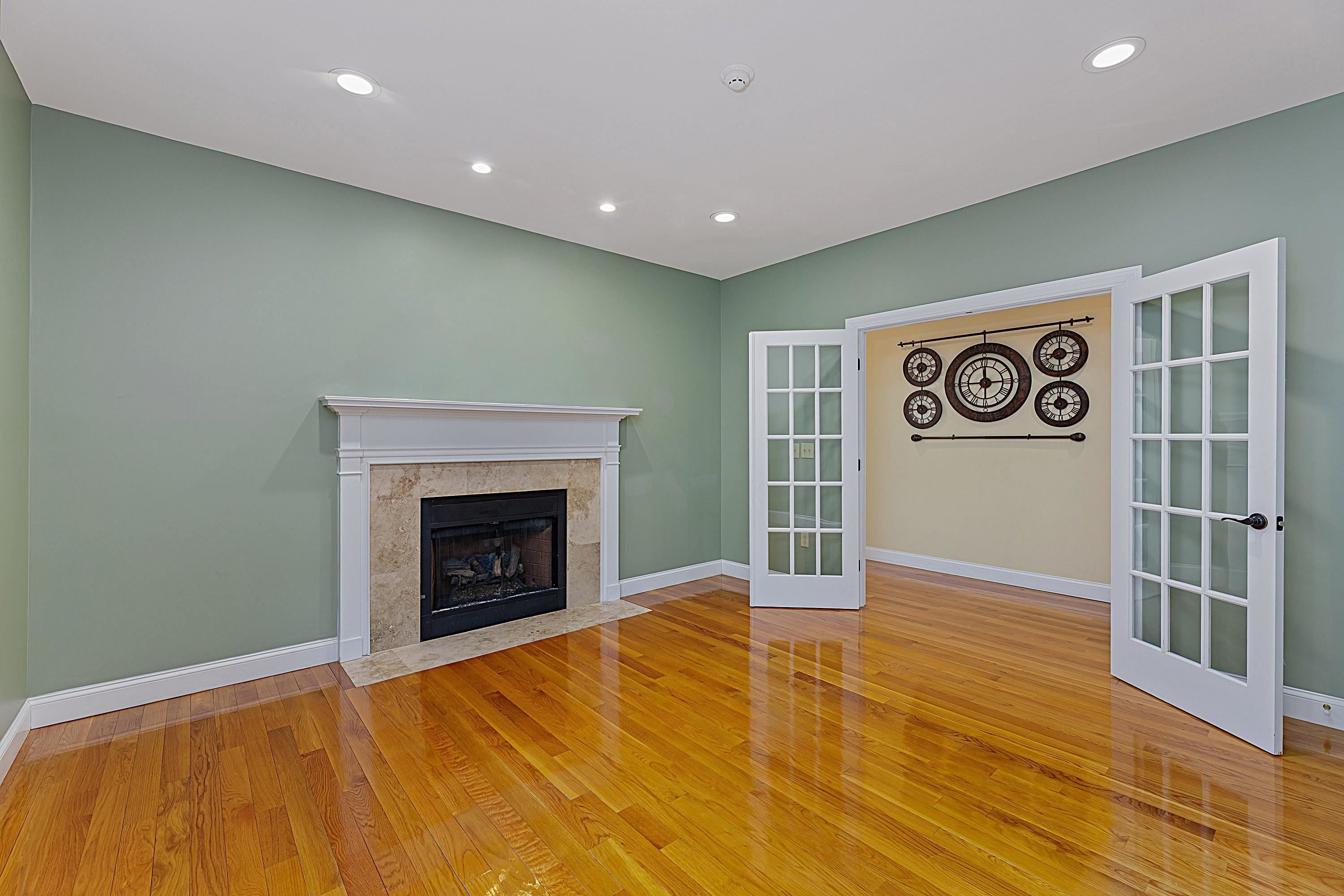 Sullivan, New Hampshire, 03445, United States, 5 Bedrooms Bedrooms, ,4 BathroomsBathrooms,Residential,Active,2052047