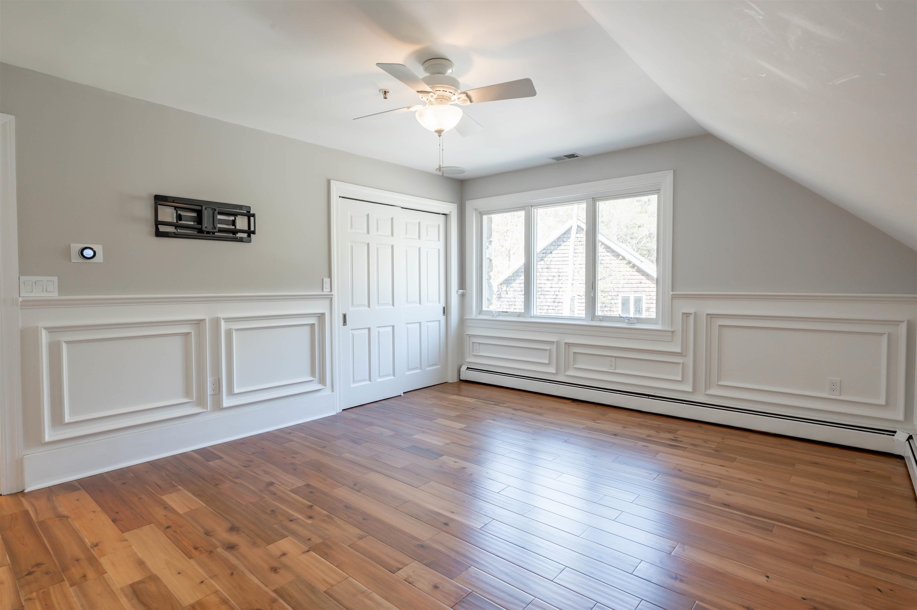 Hampton Falls, New Hampshire, 03844, United States, 7 Bedrooms Bedrooms, ,7 BathroomsBathrooms,Residential,Active,1820328