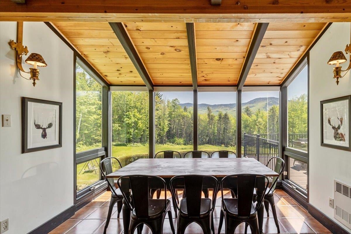 Stowe, Vermont, 05672, United States, 4 Bedrooms Bedrooms, ,3 BathroomsBathrooms,Residential,Pending,1843882