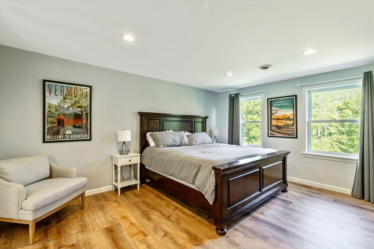 Warren, Vermont, 05674, United States, 5 Bedrooms Bedrooms, ,4 BathroomsBathrooms,Residential,Active,1843881