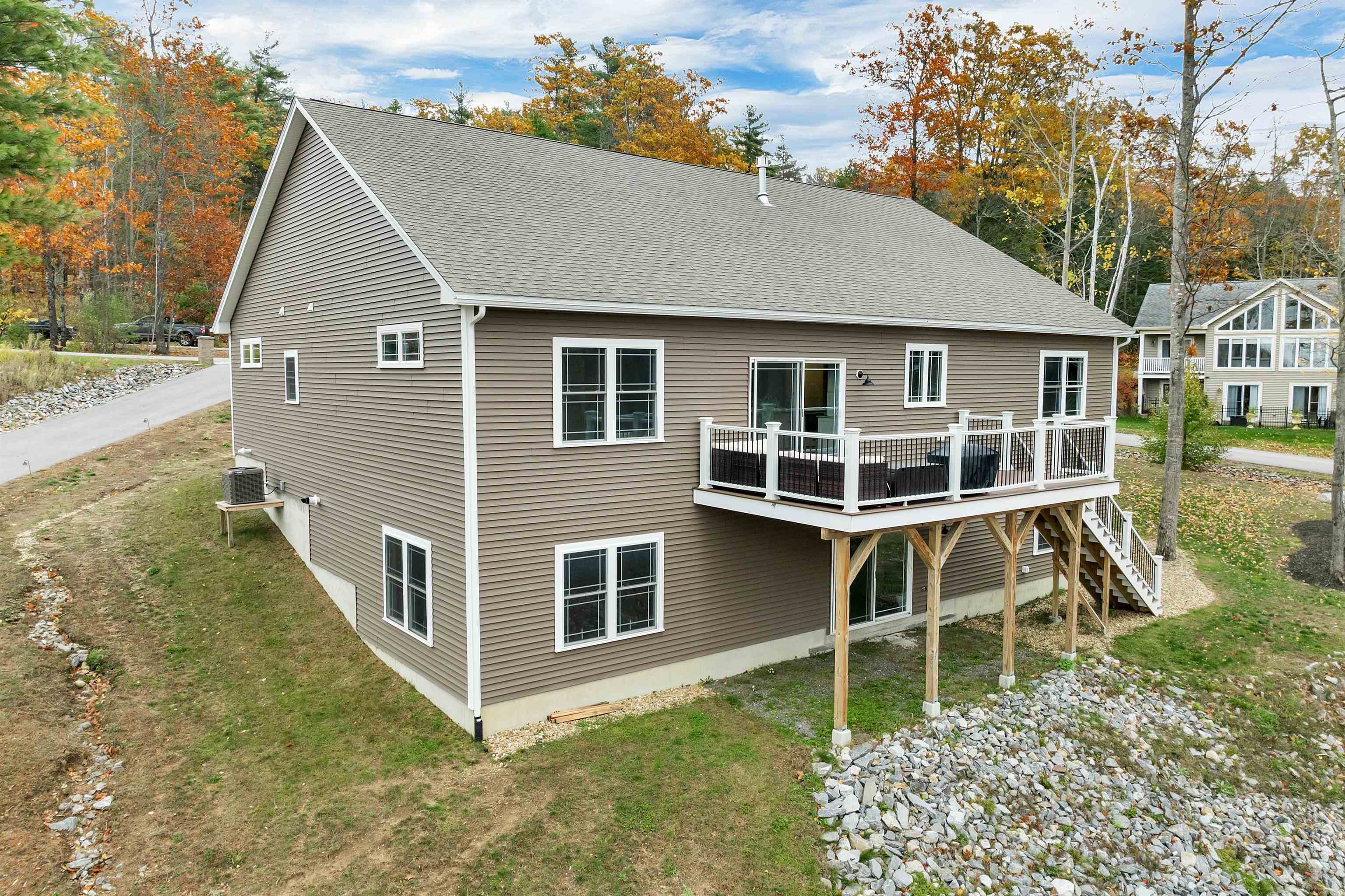 Laconia, New Hampshire, 03246, United States, 4 Bedrooms Bedrooms, ,4 BathroomsBathrooms,Residential,Active,1985603