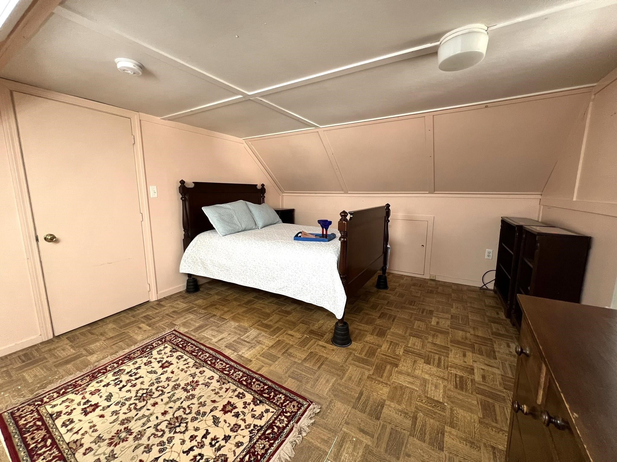 New Castle, New Hampshire, 03854, United States, 2 Bedrooms Bedrooms, ,2 BathroomsBathrooms,Residential,Active,1969685