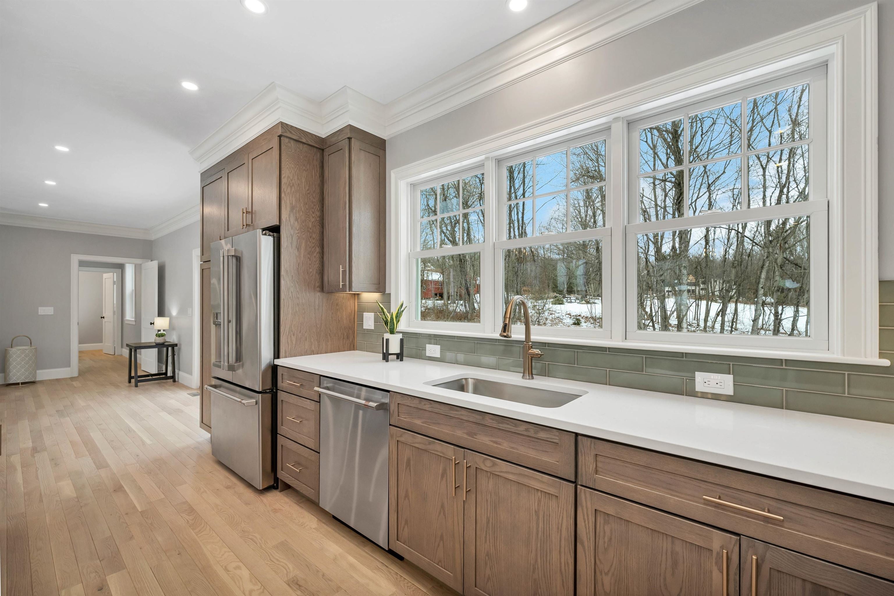 Meredith, New Hampshire, 03253, United States, 4 Bedrooms Bedrooms, ,5 BathroomsBathrooms,Residential,Active,1970998