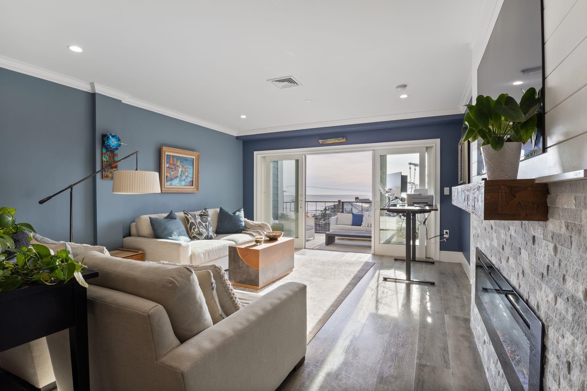 Hampton, New Hampshire, 03842, United States, 2 Bedrooms Bedrooms, ,2 BathroomsBathrooms,Residential,Active,2032384