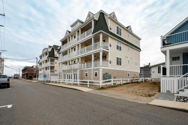 17 K ST APT 7, HAMPTON, NH 03842 - Image 1