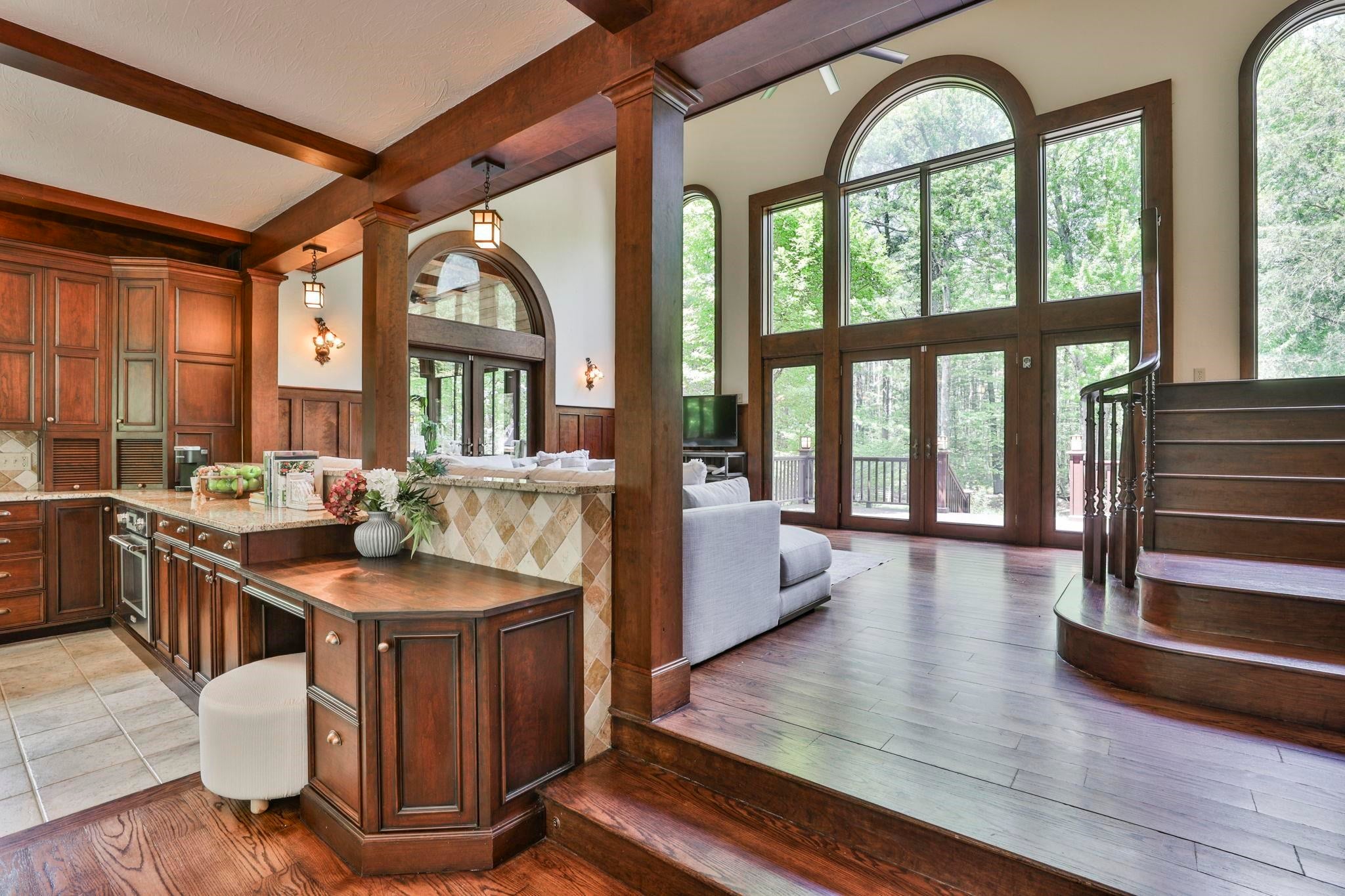 Wilton, New Hampshire, 03086, United States, 5 Bedrooms Bedrooms, ,4 BathroomsBathrooms,Residential,Active,2052126