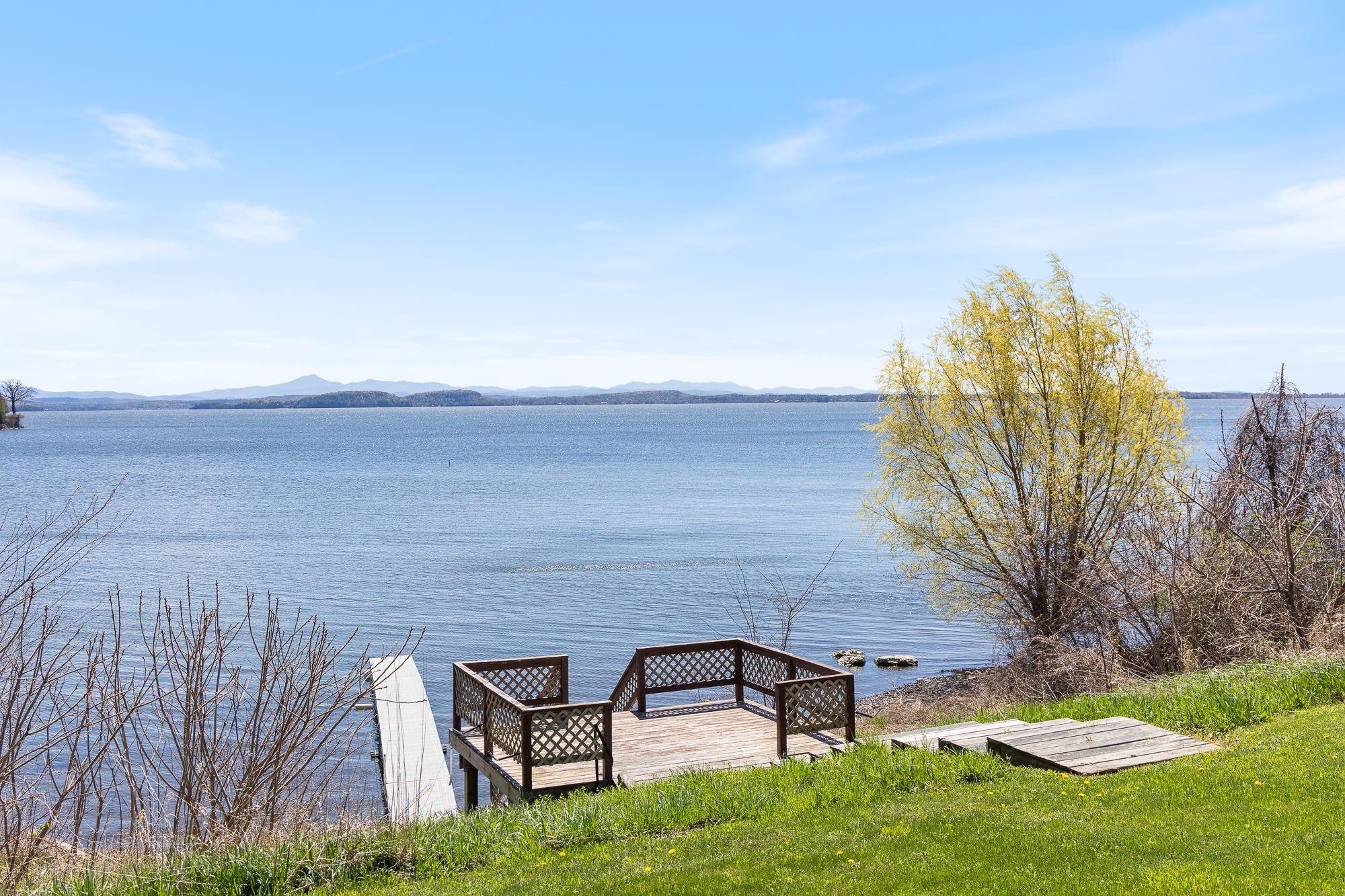 South Hero, Vermont, 05486, United States, 3 Bedrooms Bedrooms, ,5 BathroomsBathrooms,Residential,Active,2045566