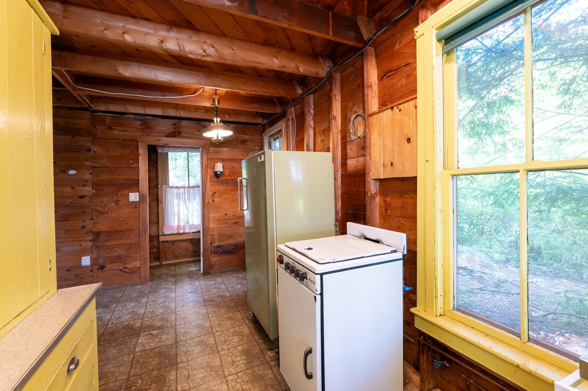 Meredith, New Hampshire, 03253, United States, 3 Bedrooms Bedrooms, ,2 BathroomsBathrooms,Residential,Active,1849489