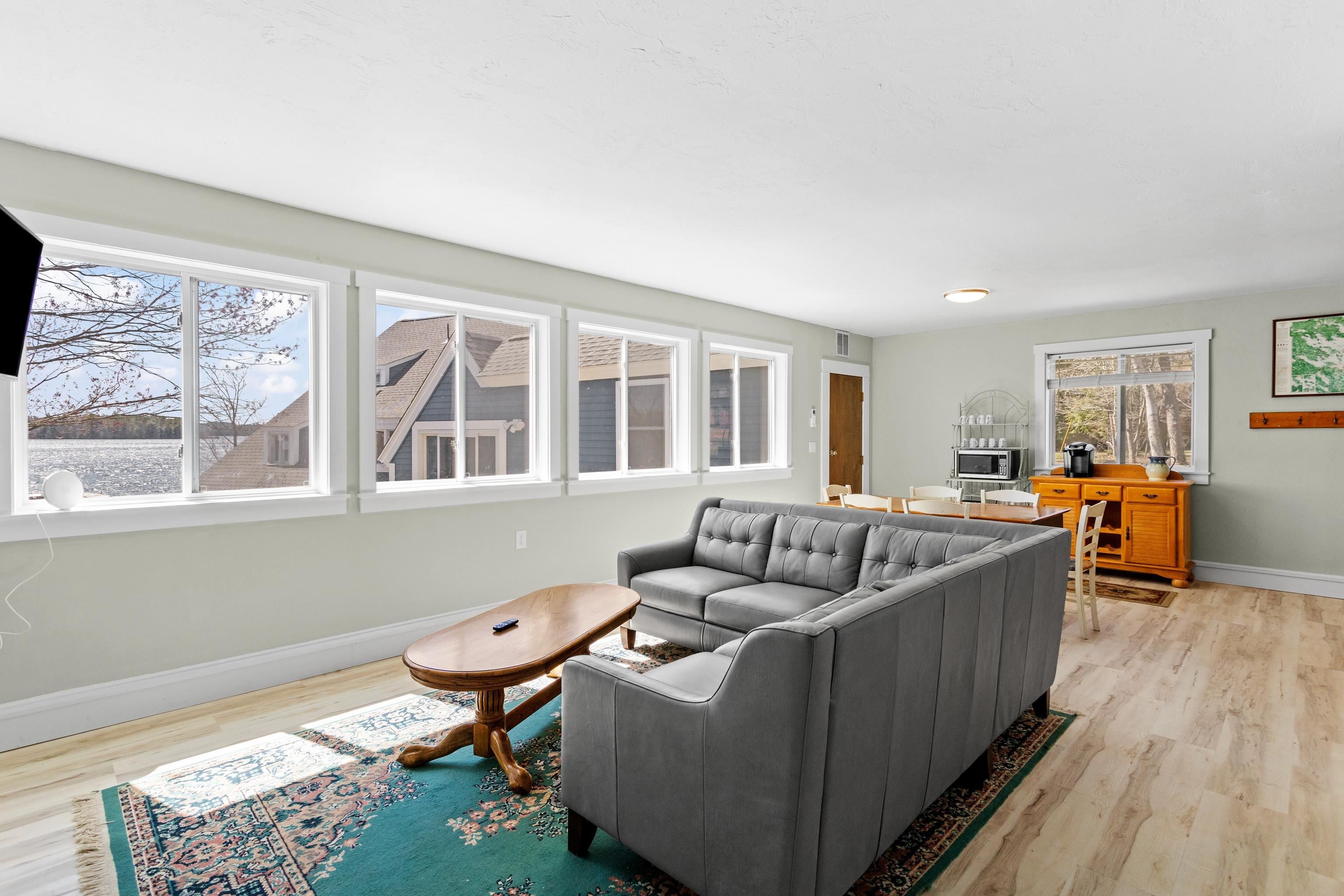 Moultonborough, New Hampshire, 03254, United States, 6 Bedrooms Bedrooms, ,3 BathroomsBathrooms,Residential,Active,1798037