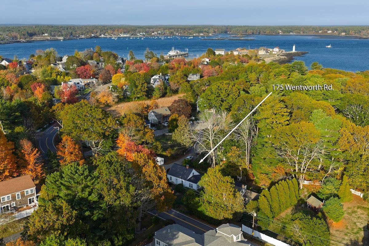 New Castle, New Hampshire, 03854, United States, 2 Bedrooms Bedrooms, ,2 BathroomsBathrooms,Residential,Active,1969685