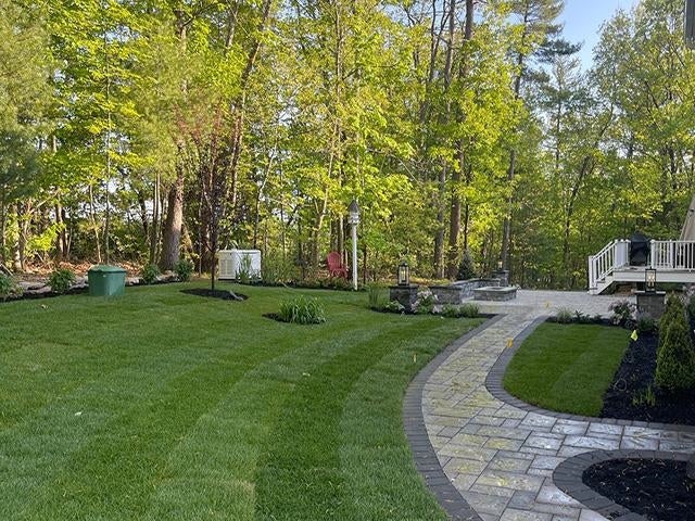 Hollis, New Hampshire, 03049, United States, 4 Bedrooms Bedrooms, ,3 BathroomsBathrooms,Residential,Active,1739736