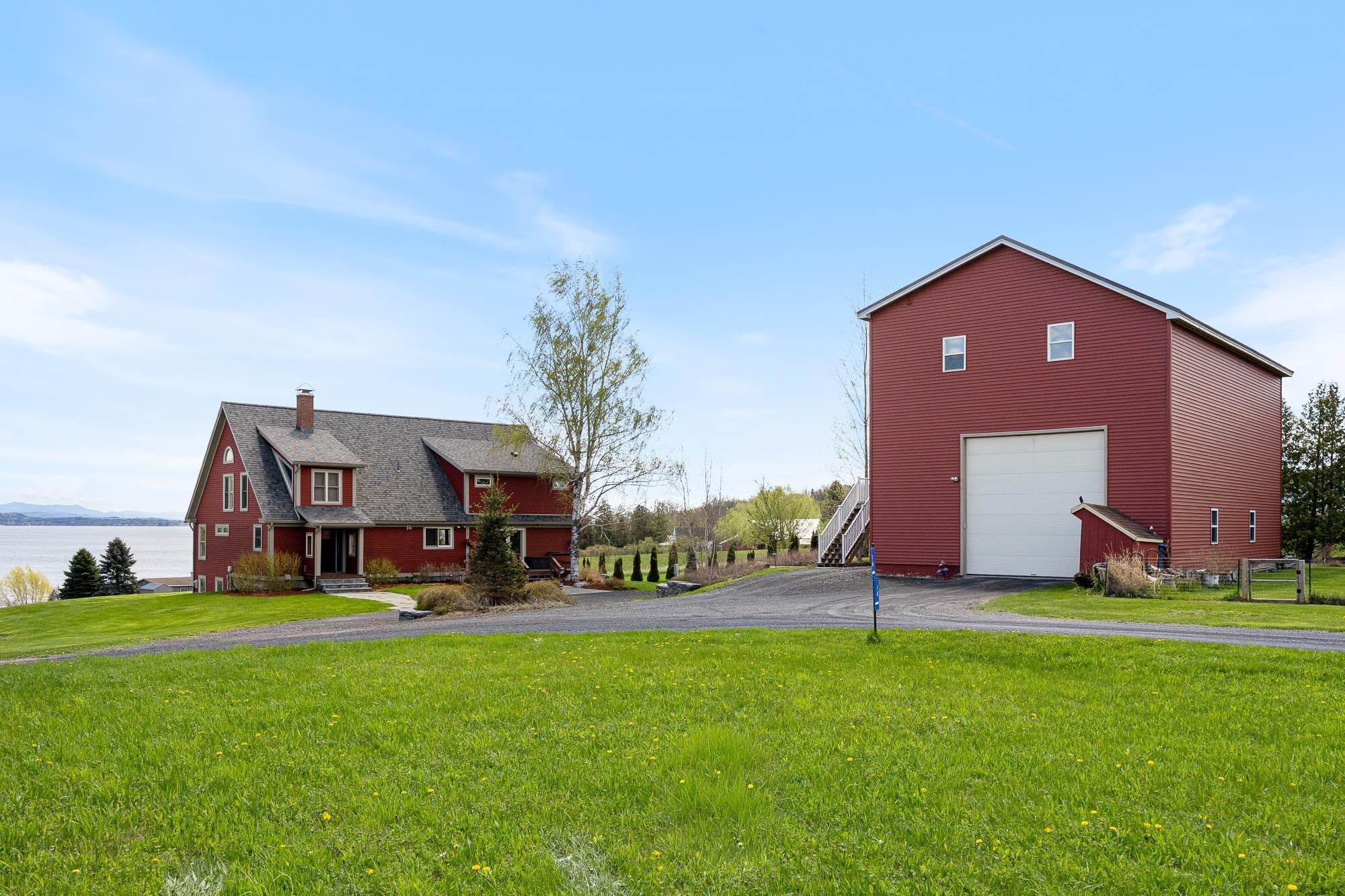 South Hero, Vermont, 05486, United States, 3 Bedrooms Bedrooms, ,5 BathroomsBathrooms,Residential,Active,2045566