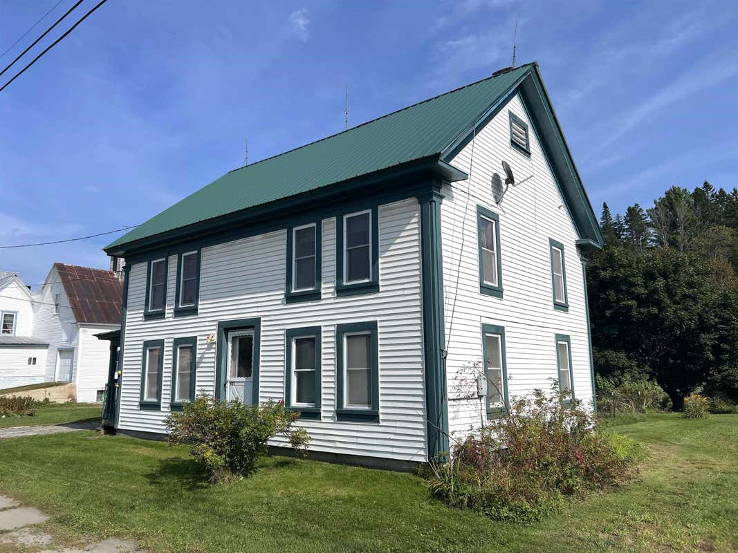 931 MAIN ST, GREENSBORO, VT 05842, photo 1 of 26