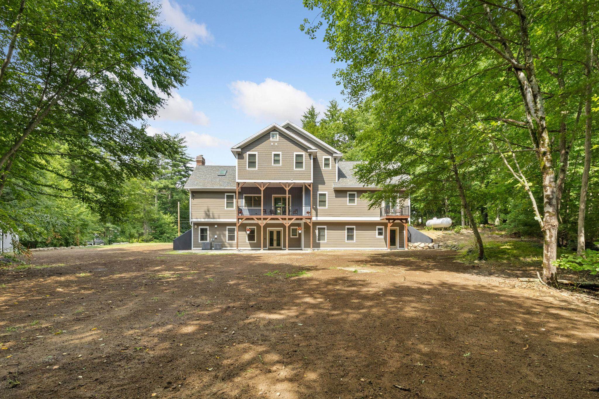 Bedford, New Hampshire, 03110, United States, 7 Bedrooms Bedrooms, ,6 BathroomsBathrooms,Residential,Active,1703132