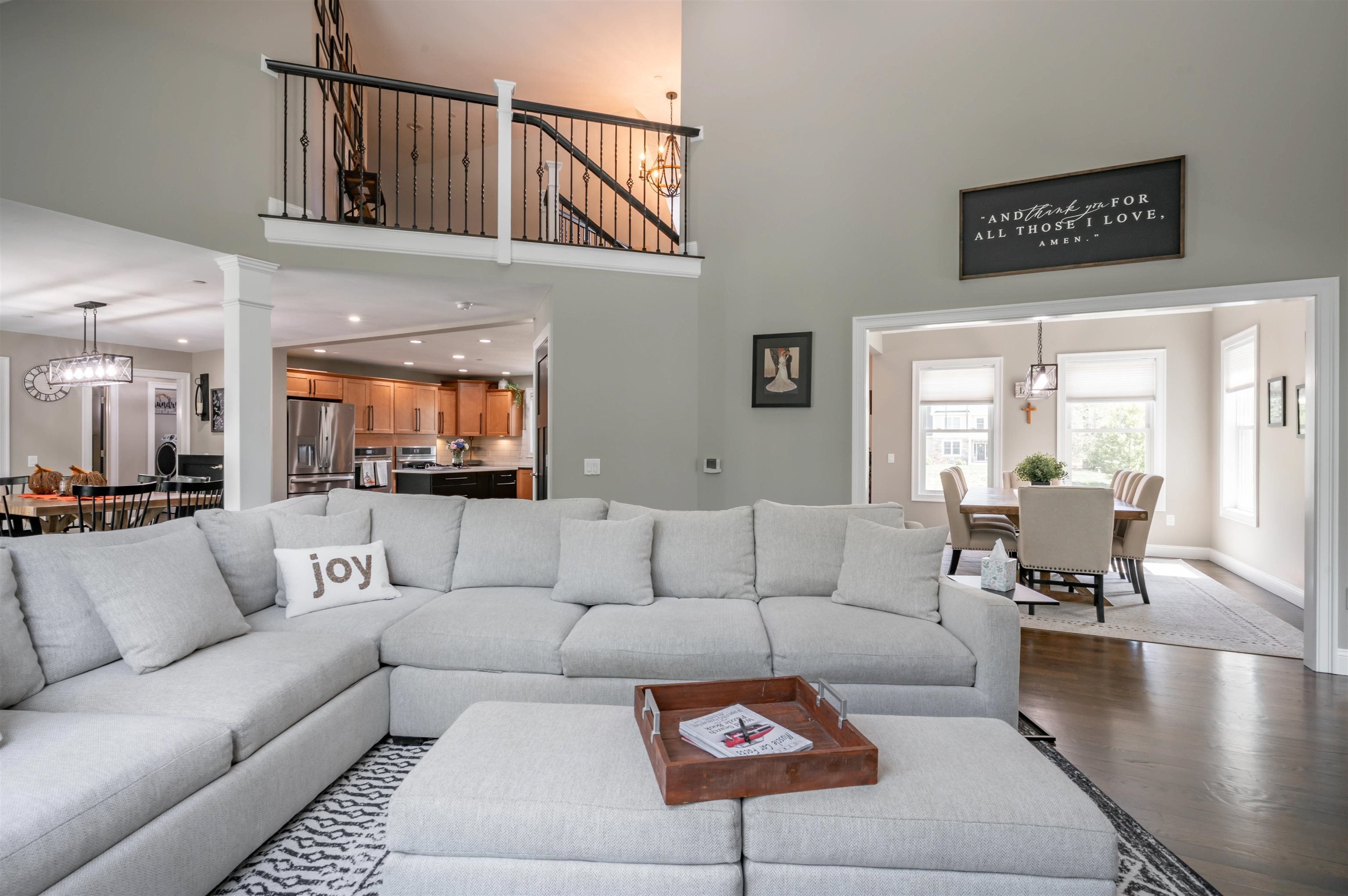 Hollis, New Hampshire, 03049, United States, 4 Bedrooms Bedrooms, ,3 BathroomsBathrooms,Residential,Active,1927665