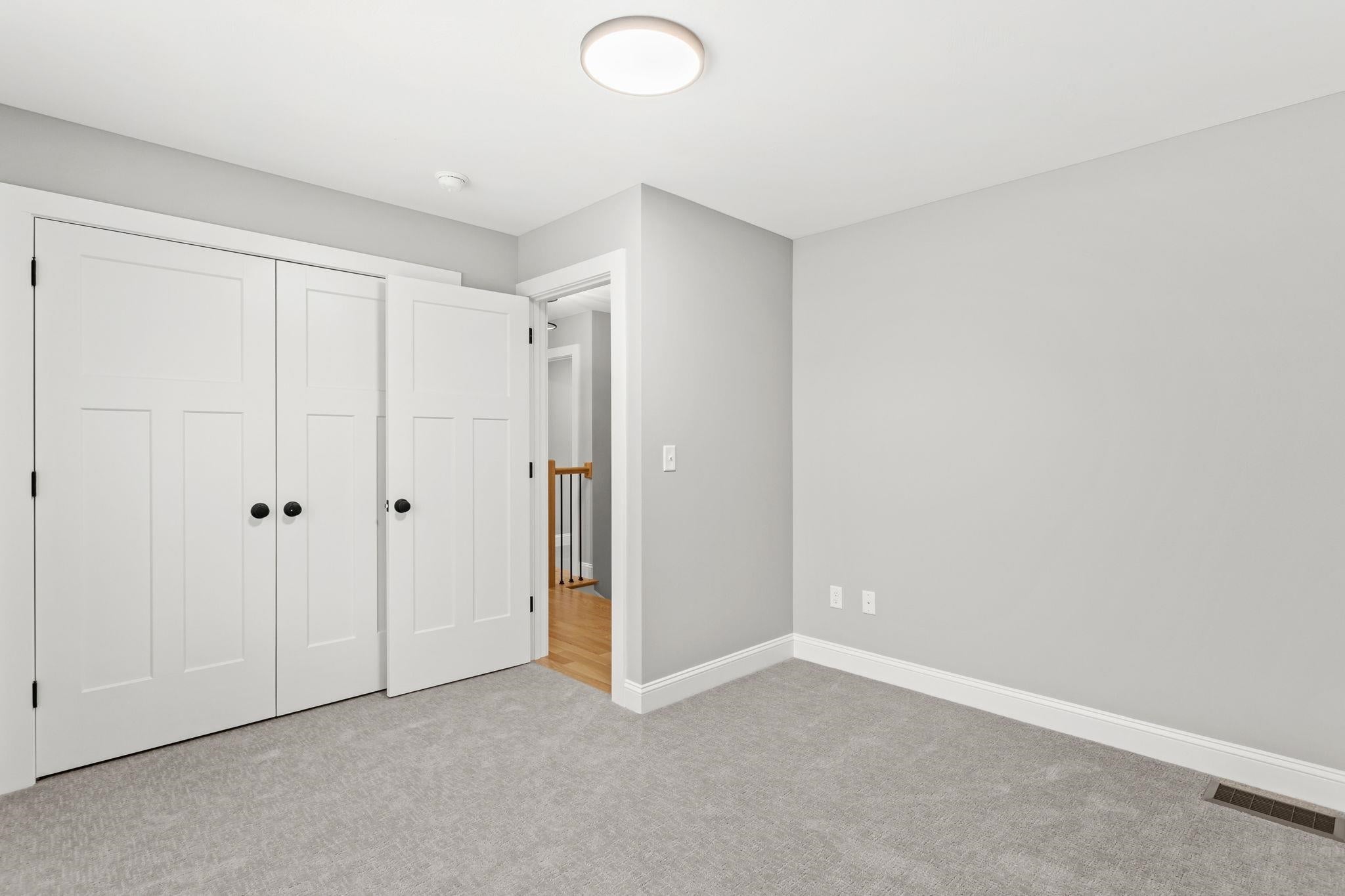 Auburn, New Hampshire, 03032, United States, 4 Bedrooms Bedrooms, ,4 BathroomsBathrooms,Residential,Active,2001063