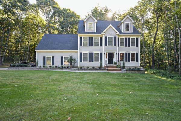 4 CAPTAIN PARKER DR, LEE, NH 03861 - Image 1