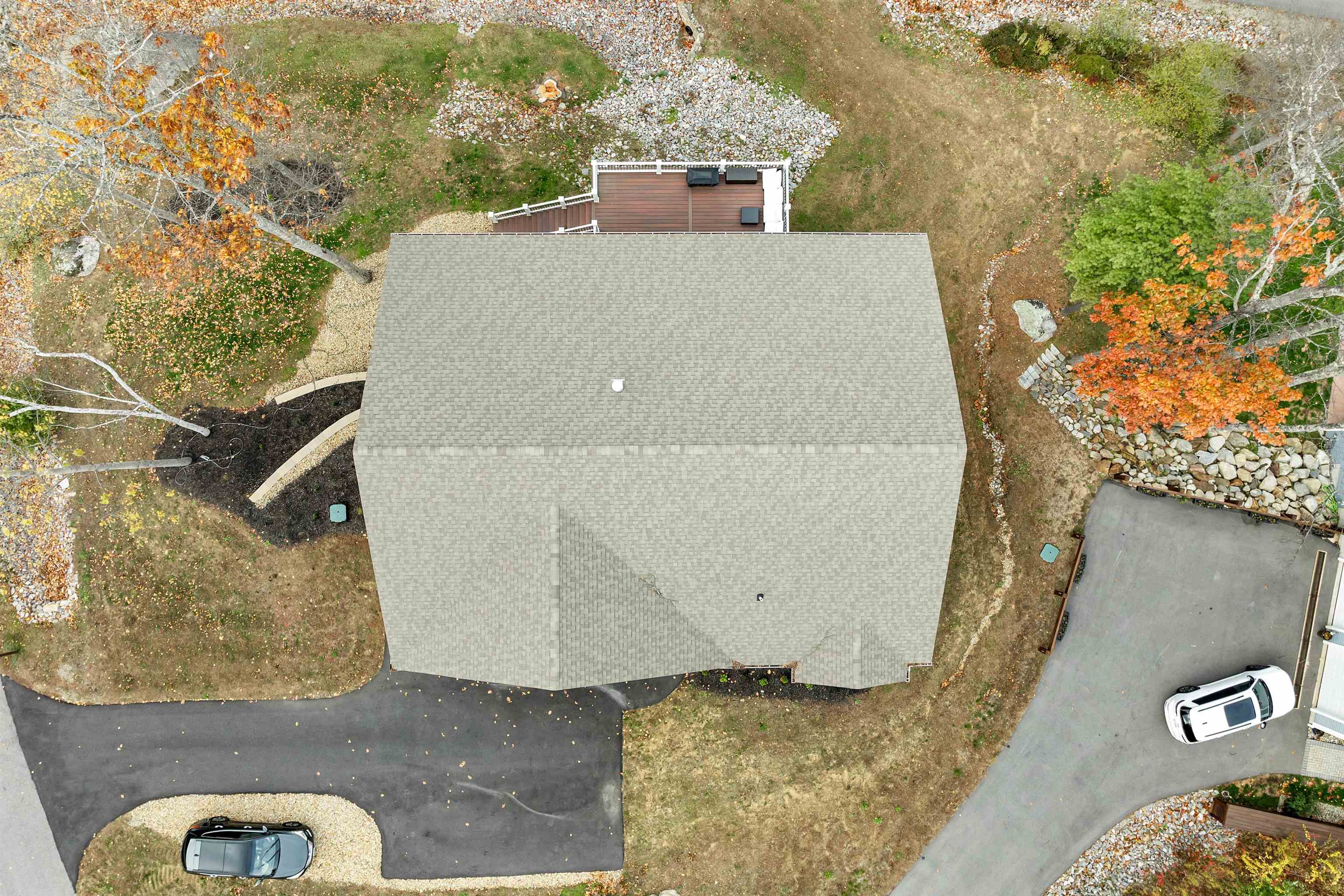 Laconia, New Hampshire, 03246, United States, 4 Bedrooms Bedrooms, ,4 BathroomsBathrooms,Residential,Active,1985603