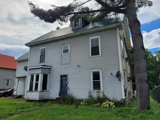 427 MAIN ST, LYNDONVILLE, VT 05851 - Image 1