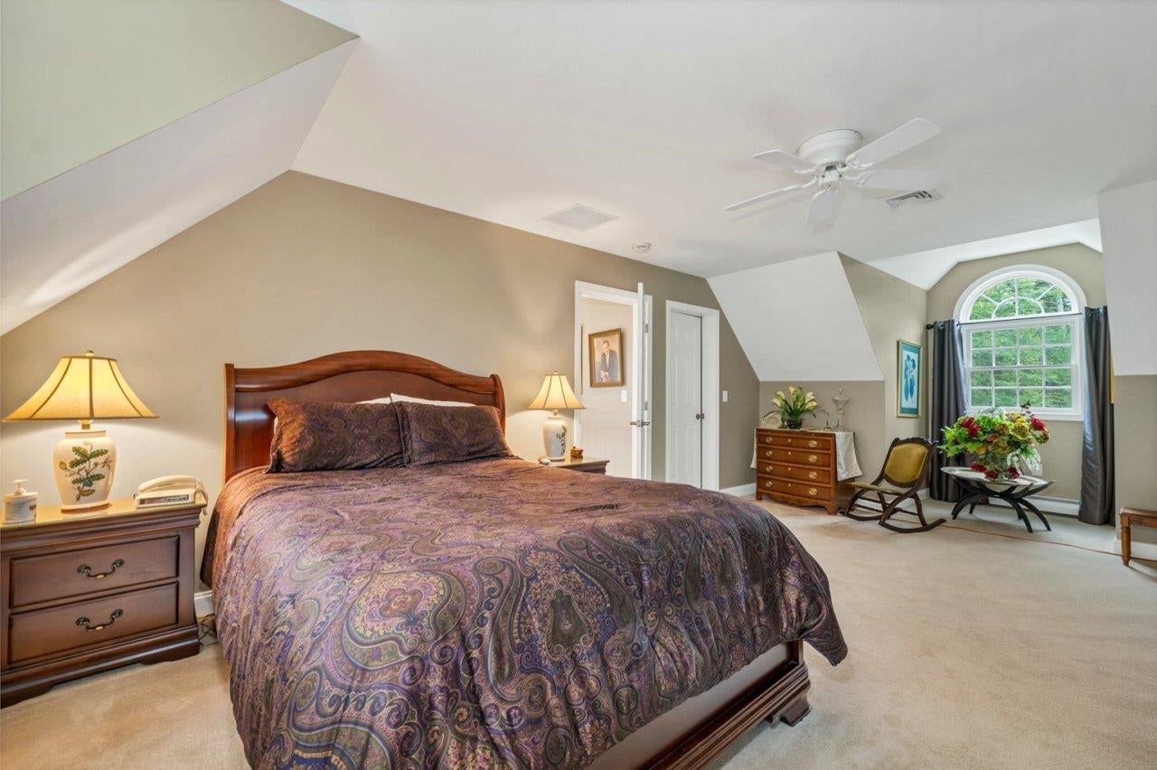 Center Harbor, New Hampshire, 03226, United States, 4 Bedrooms Bedrooms, ,5 BathroomsBathrooms,Residential,Active,1904713