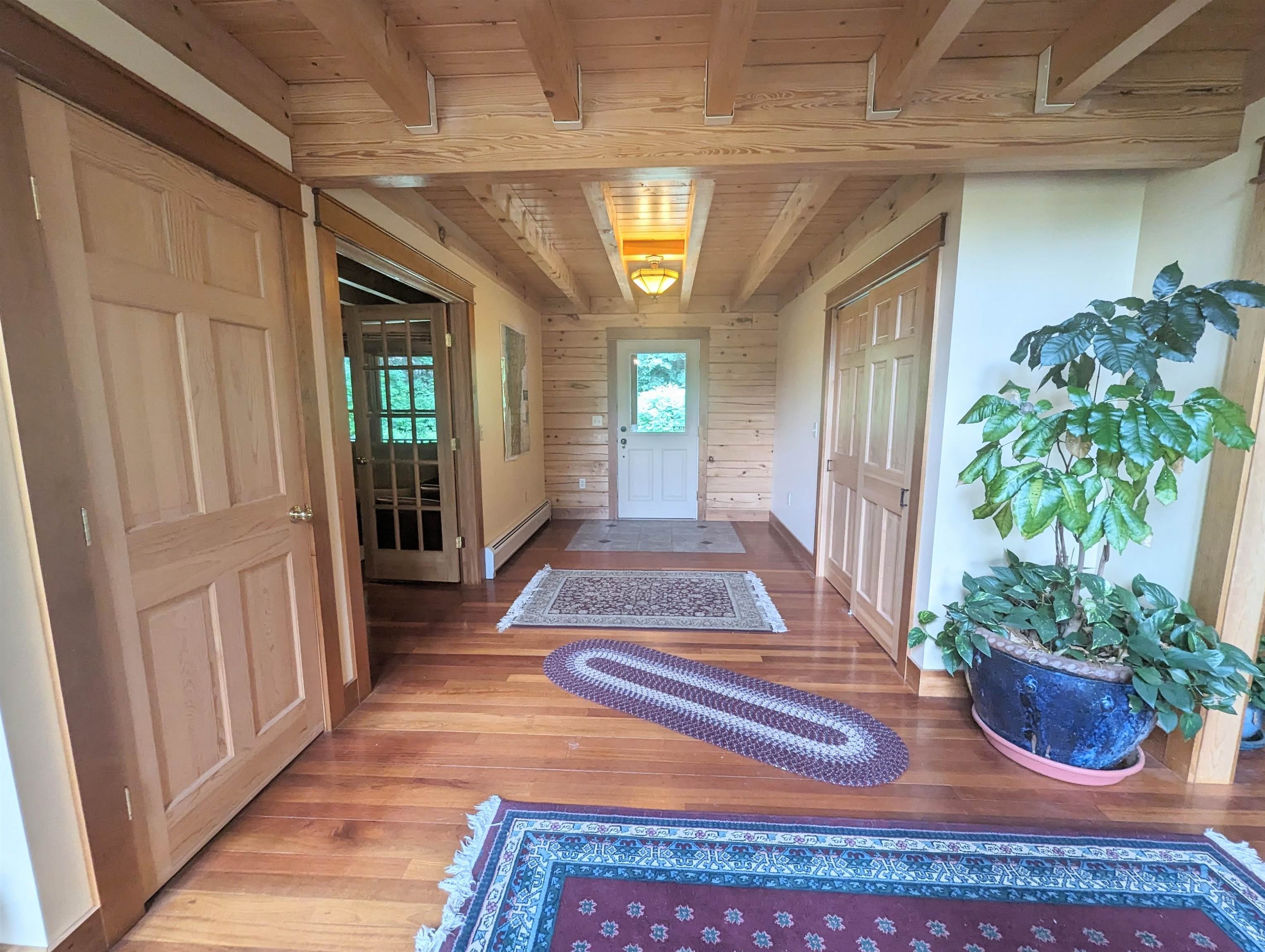 Woodbury, Vermont, 05681, United States, 3 Bedrooms Bedrooms, ,4 BathroomsBathrooms,Residential,Active,1952476