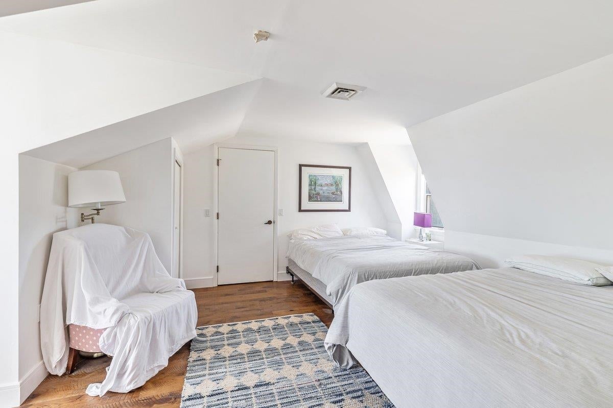 Alburgh, Vermont, 05440, United States, 3 Bedrooms Bedrooms, ,5 BathroomsBathrooms,Residential,Active,2043833