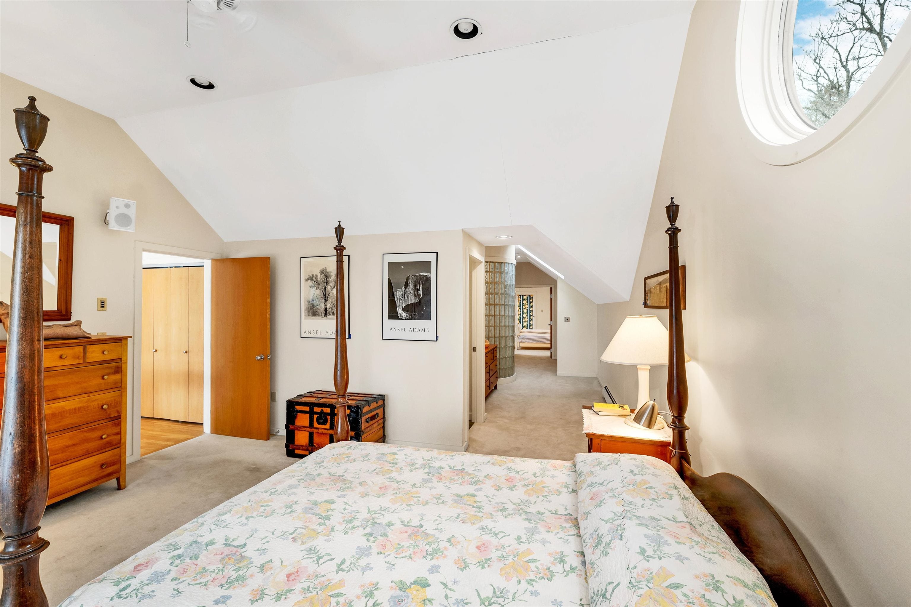 Hebron, New Hampshire, 03241, United States, 4 Bedrooms Bedrooms, ,4 BathroomsBathrooms,Residential,Pending,2009160