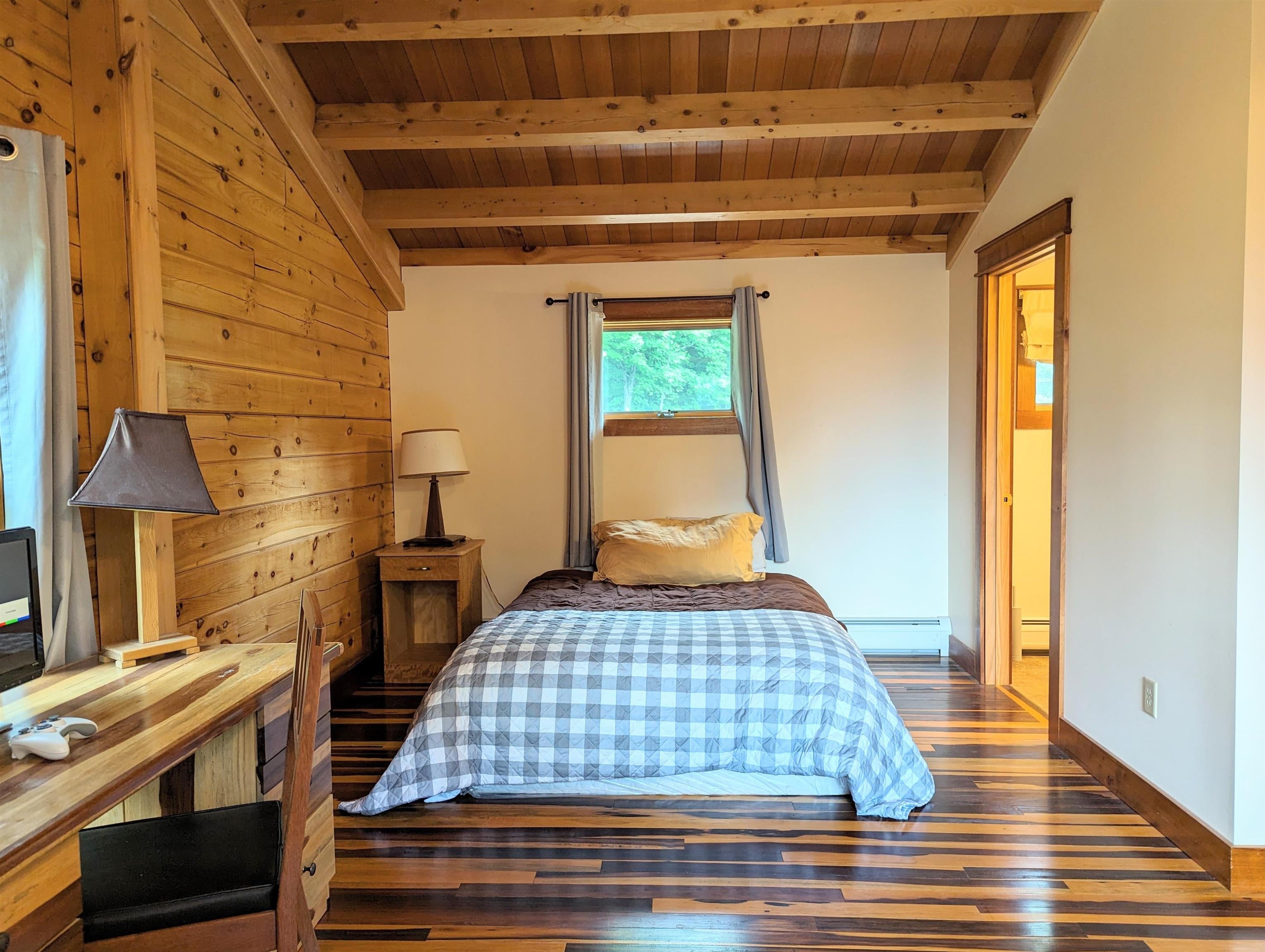 Woodbury, Vermont, 05681, United States, 3 Bedrooms Bedrooms, ,4 BathroomsBathrooms,Residential,Active,1952476