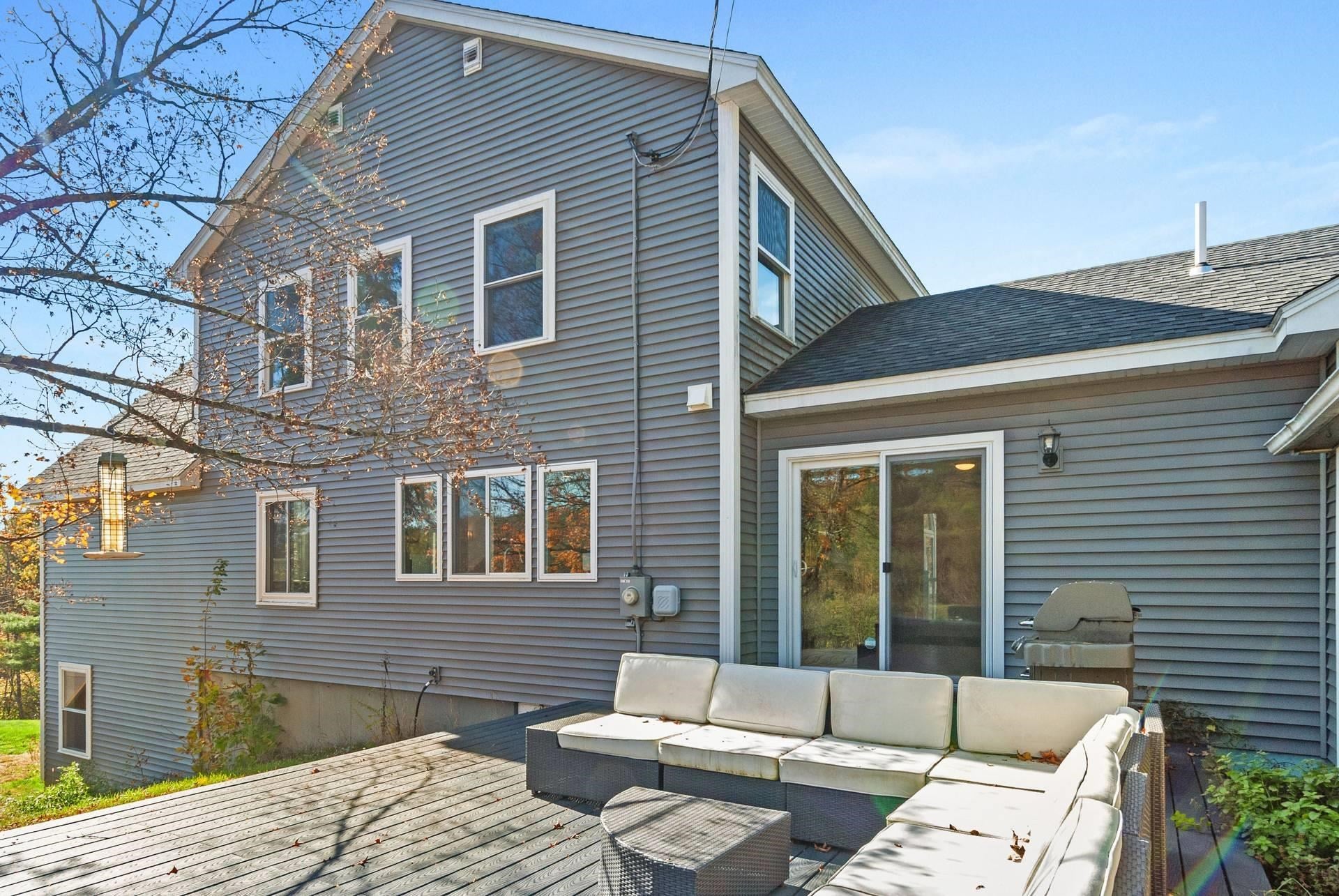 Plainfield, New Hampshire, 03781, United States, 4 Bedrooms Bedrooms, ,4 BathroomsBathrooms,Residential,Active,1966018