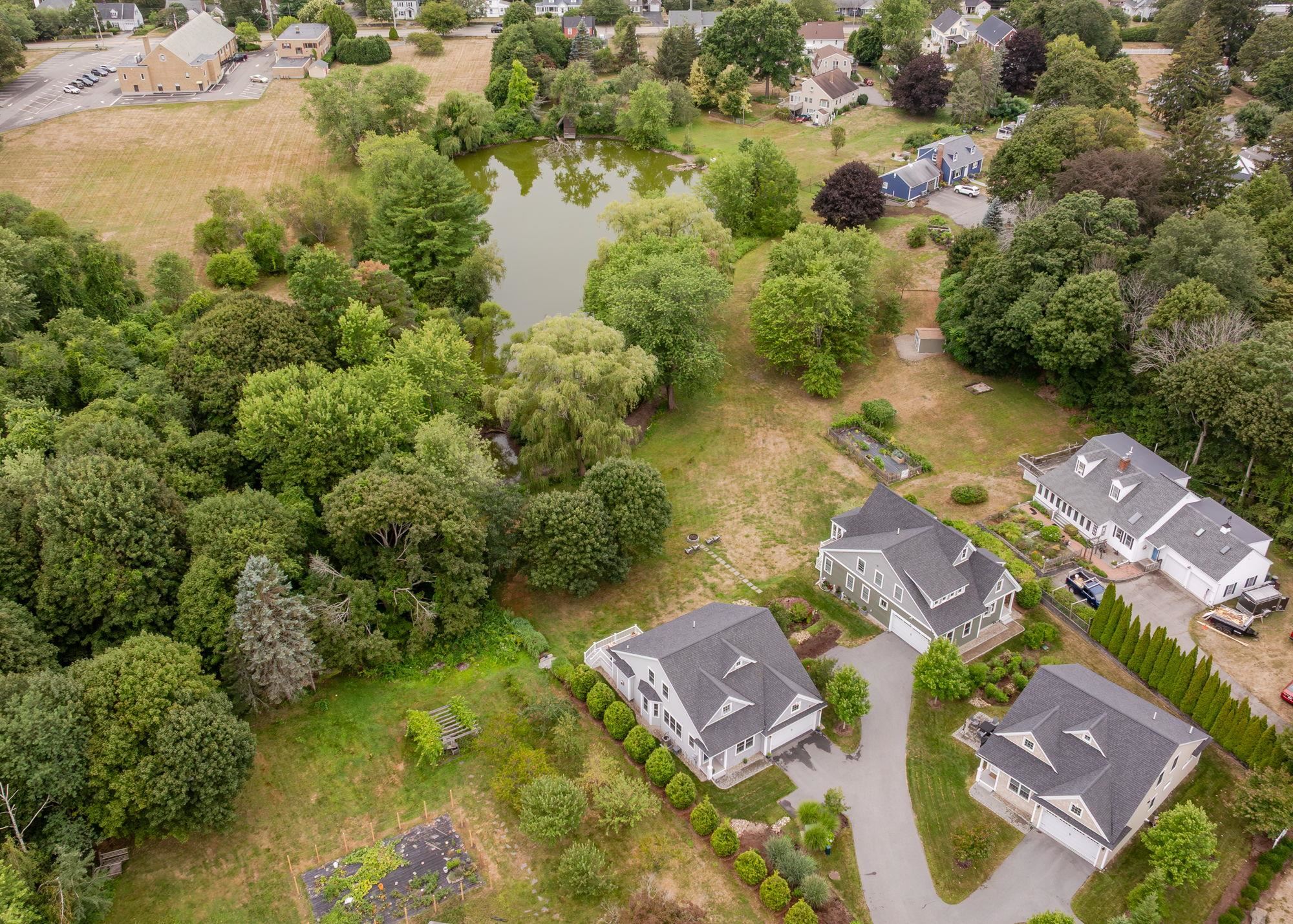Portsmouth, New Hampshire, 03801, United States, 3 Bedrooms Bedrooms, ,3 BathroomsBathrooms,Residential,Active,1941146