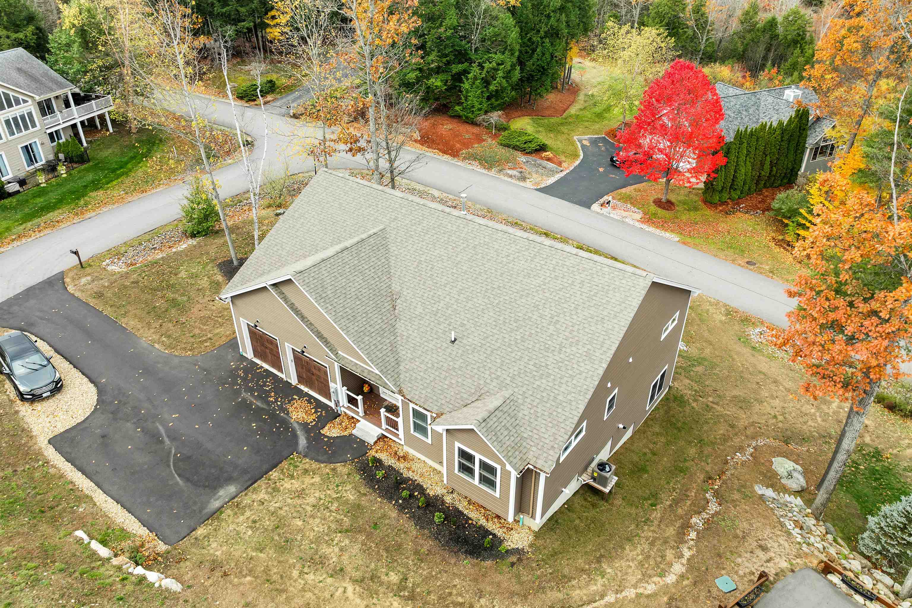 Laconia, New Hampshire, 03246, United States, 4 Bedrooms Bedrooms, ,4 BathroomsBathrooms,Residential,Active,1985603