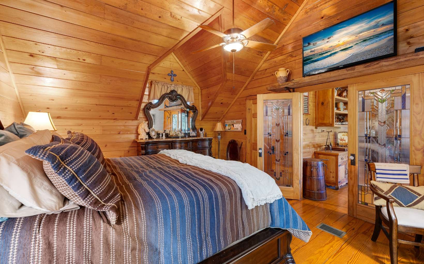 High Springs, Florida, 32643, United States, 5 Bedrooms Bedrooms, ,4 BathroomsBathrooms,Residential,Active,1926900