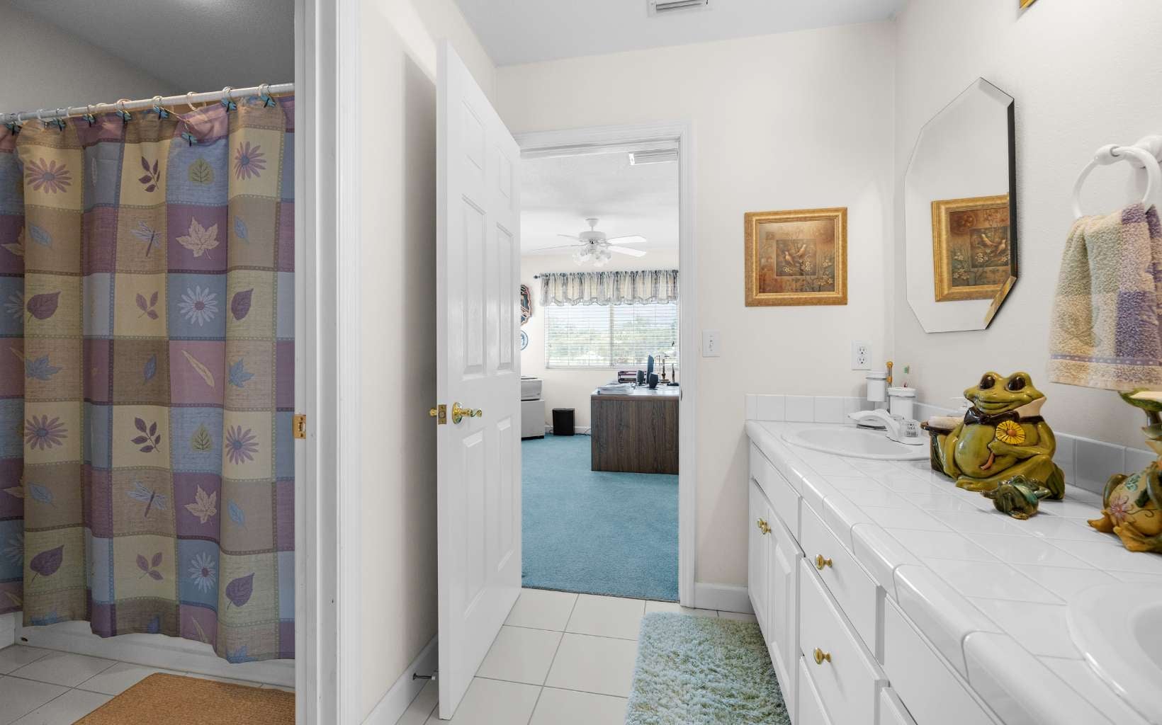 Lake City, Florida, 32024, United States, 3 Bedrooms Bedrooms, ,4 BathroomsBathrooms,Residential,Active,1926914