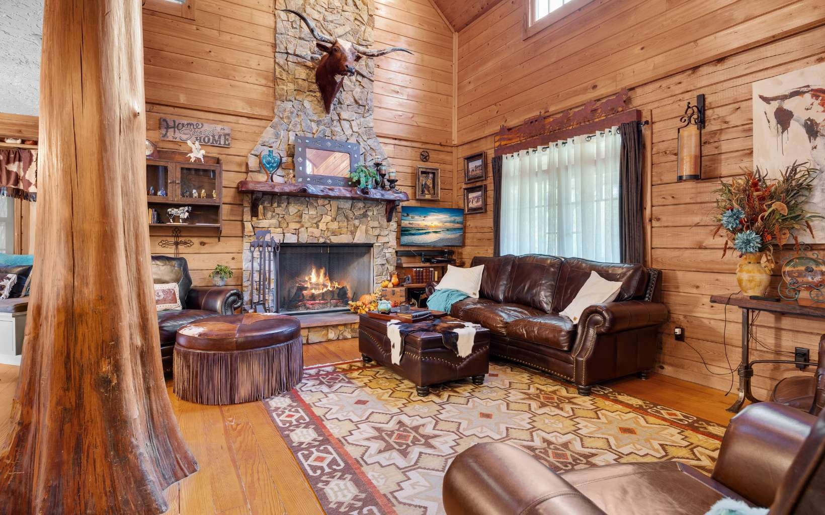 High Springs, Florida, 32643, United States, 5 Bedrooms Bedrooms, ,4 BathroomsBathrooms,Residential,Active,1926900