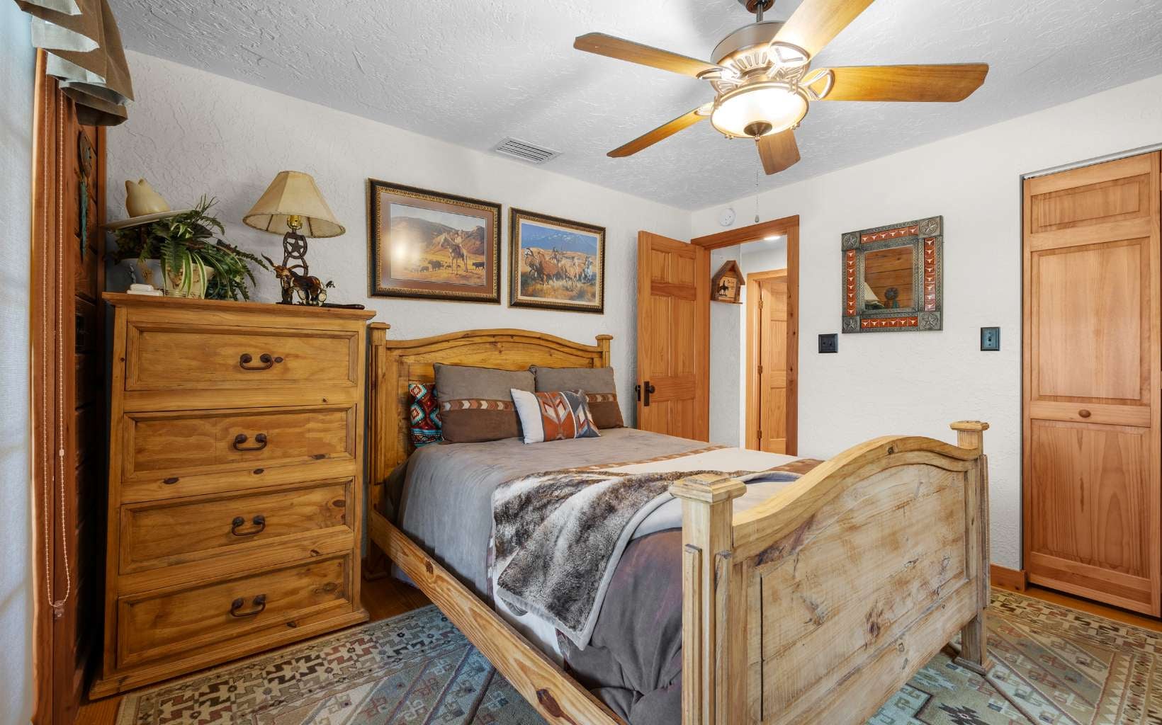 High Springs, Florida, 32643, United States, 5 Bedrooms Bedrooms, ,4 BathroomsBathrooms,Residential,Active,1926900