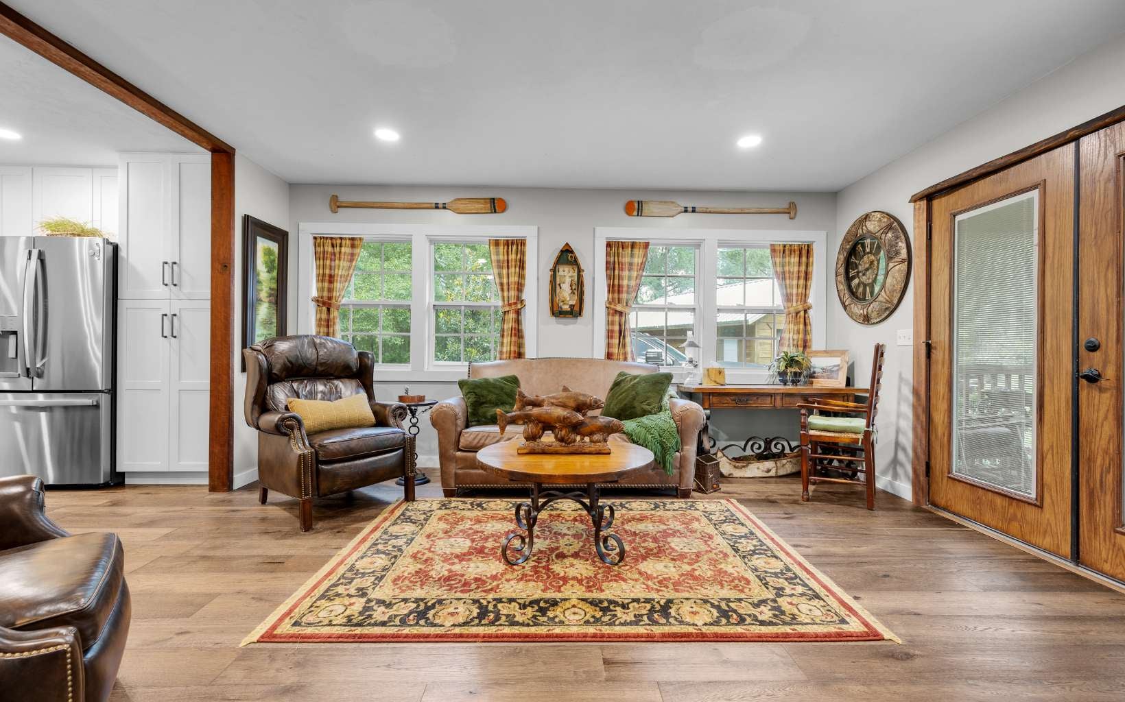 High Springs, Florida, 32643, United States, 5 Bedrooms Bedrooms, ,4 BathroomsBathrooms,Residential,Active,1926900