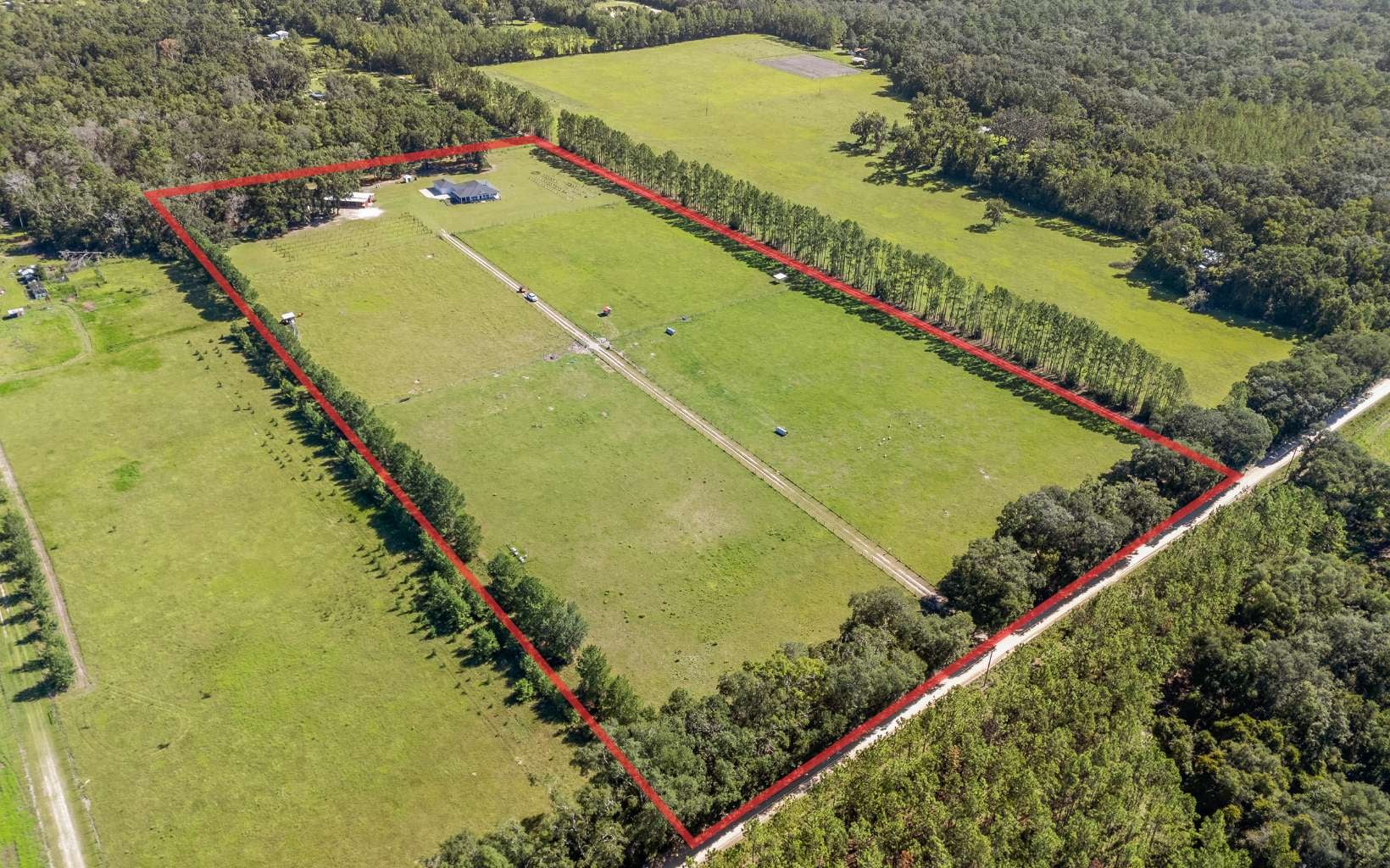 Wellborn, Florida, 32094, United States, 5 Bedrooms Bedrooms, ,3 BathroomsBathrooms,Residential,Active,1905112