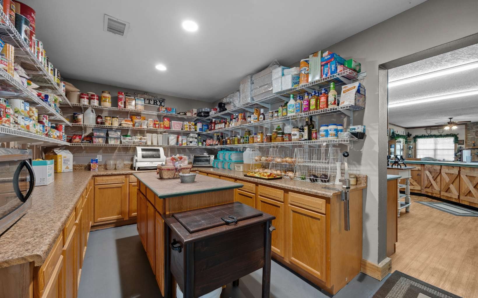 Lake City, Florida, 32024, United States, 3 Bedrooms Bedrooms, ,4 BathroomsBathrooms,Residential,Active,1926914