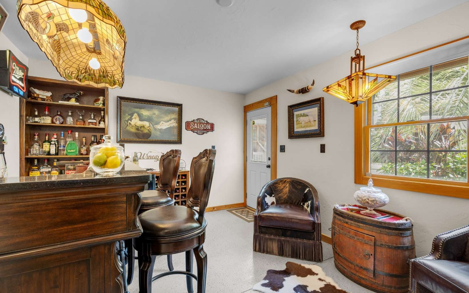 High Springs, Florida, 32643, United States, 5 Bedrooms Bedrooms, ,4 BathroomsBathrooms,Residential,Active,1926900