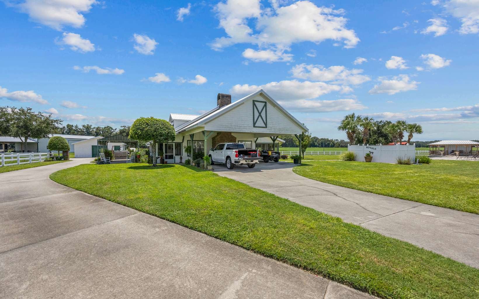 Lake City, Florida, 32024, United States, 3 Bedrooms Bedrooms, ,4 BathroomsBathrooms,Residential,Active,1926914