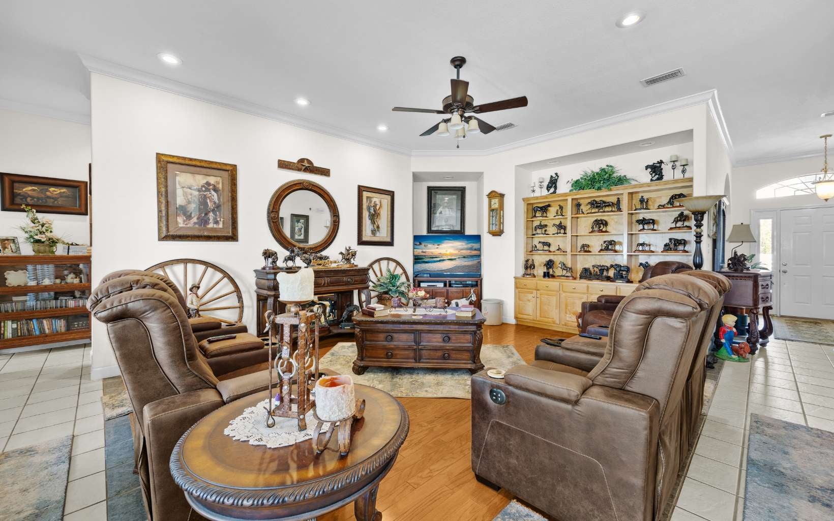 Lake City, Florida, 32024, United States, 3 Bedrooms Bedrooms, ,4 BathroomsBathrooms,Residential,Active,1926914